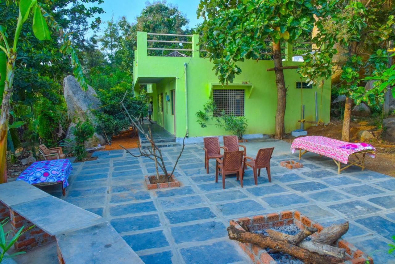Gopi Plantation Homestay Hampi Εξωτερικό φωτογραφία