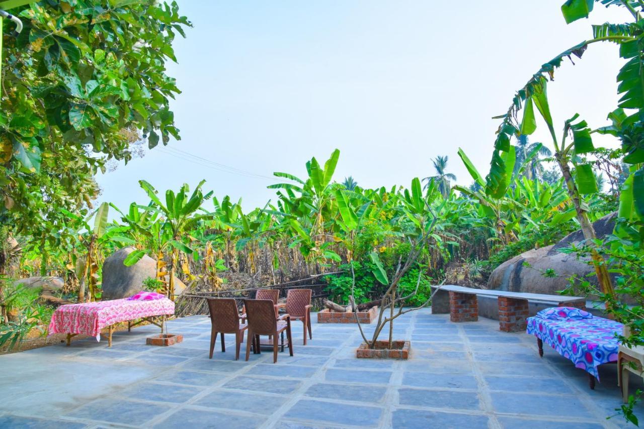 Gopi Plantation Homestay Hampi Εξωτερικό φωτογραφία